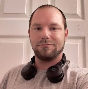 Meet your Posher, Tj